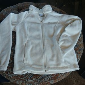 Women's medium size Columbia jacket cream color